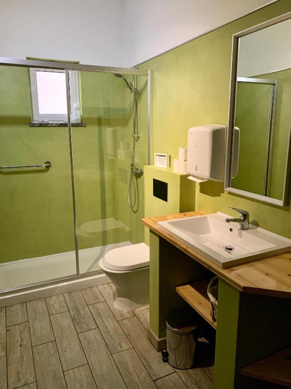 Surf Seixe Guest House room 6